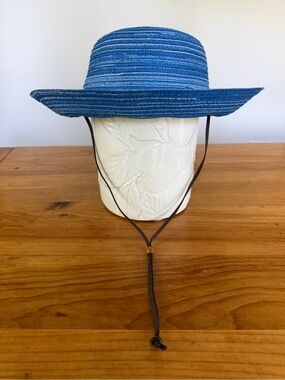 NWT Eddie Bauer Blue Striped Sun Hat with Chin Strap